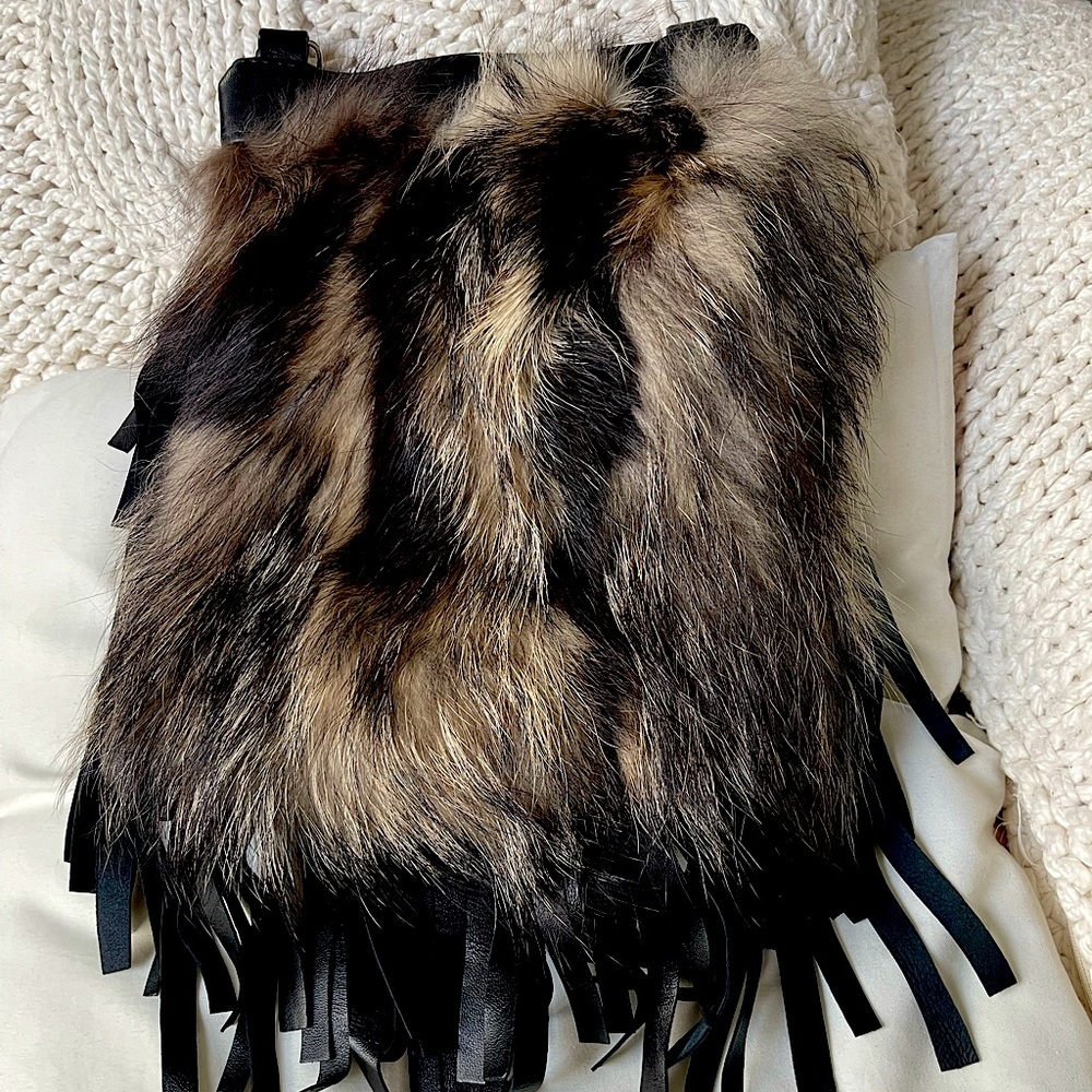 Real fur leather bag